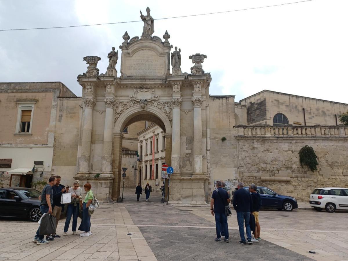 La Dimora Dei Professori Diffushotel Lecce Exterior photo